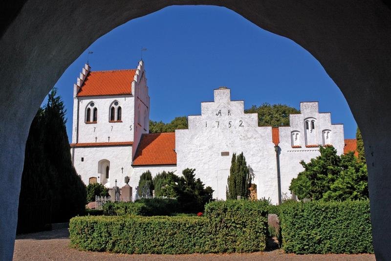 Brunnby kyrka